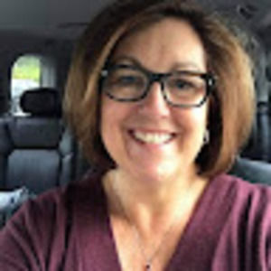 Meet your Posher, Lori